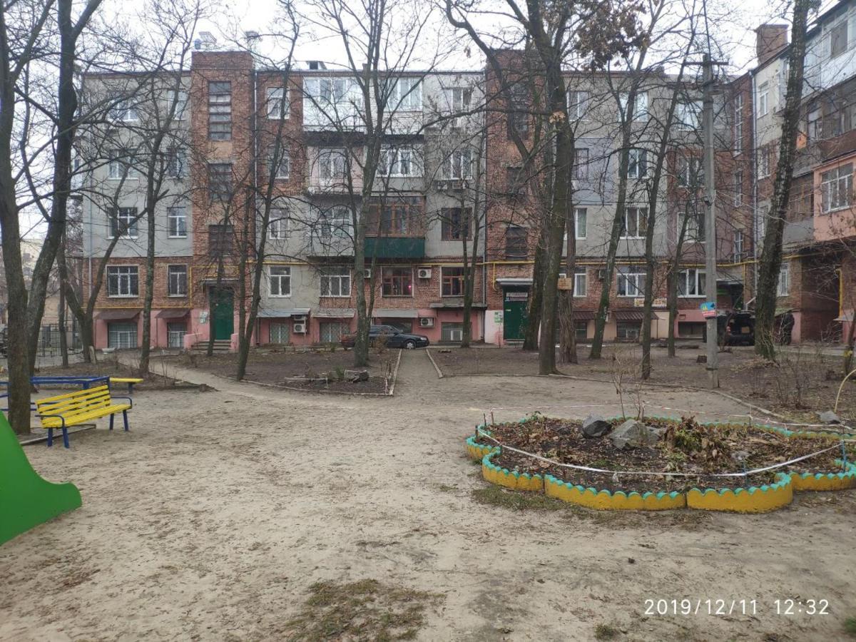 Квартира В Центре На Архитектора Бекетова 카리프 외부 사진